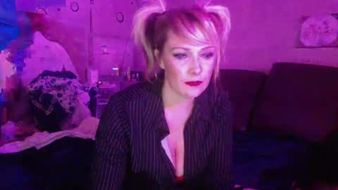 cj_wunderlust online show from 10/08/25, 02:53