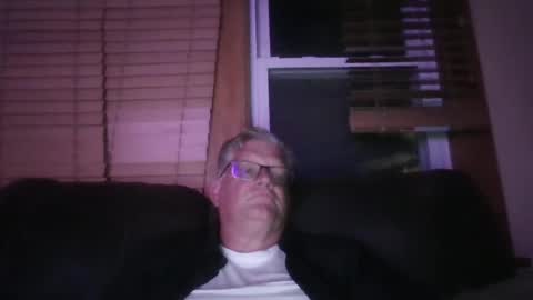 cjohns3501 online show from 06/17/26, 04:26