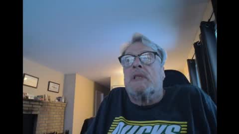 Snapshot of cjscout chatting on 01/06/25, 11:31 cjscout online show from 01/06/25, 11:31