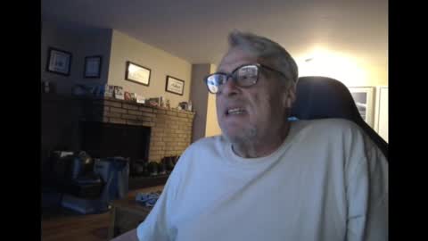 Snapshot of cjscout chatting on 01/17/25, 07:08 cjscout online show from 01/17/25, 07:08