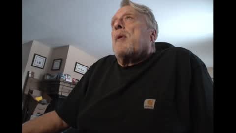 Snapshot of cjscout chatting on 02/17/25, 12:43 cjscout online show from 02/17/25, 12:43