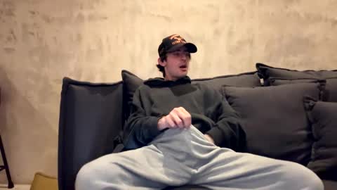 ckeefer96 online show from 02/01/26, 12:42