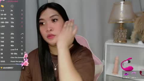 Snapshot of claire_wntr chatting on 06/19/26, 06:40 CLAIRE online show from 06/19/26, 06:40