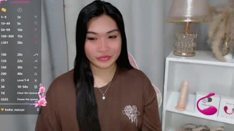 Snapshot of claire_wntr chatting on 07/07/26, 06:47 CLAIRE online show from 07/07/26, 06:47