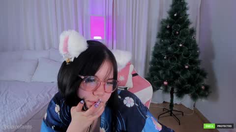 Snapshot of clairefaers chatting on 12/07/24, 12:45 Claire Faers online show from 12/07/24, 12:45