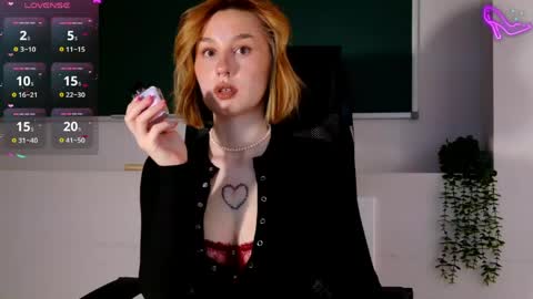 Snapshot of clairemathis chatting on 05/11/26, 03:07 Claire online show from 05/11/26, 03:07