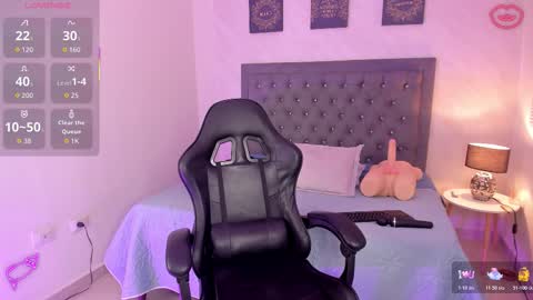 clairemillerx online show from 11/08/25, 03:23