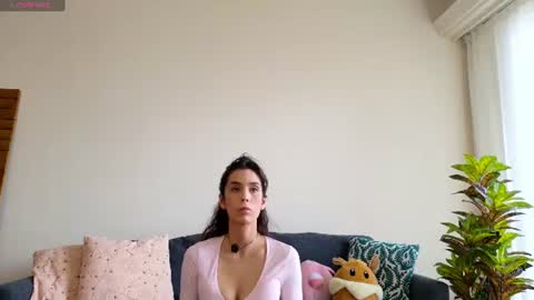 Snapshot of clairevarhol chatting on 06/10/26, 03:22 clairevarhol online show from 06/10/26, 03:22