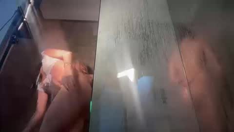 Snapshot of clairewalkerr chatting on 10/13/25, 11:16 clairewalkerr online show from 10/13/25, 11:16