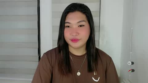 CLAIRE online show from 02/28/25, 05:04