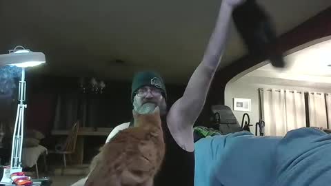 Snapshot of clamsplitter420 chatting on 02/05/25, 04:37 Clamsplitter420 online show from 02/05/25, 04:37