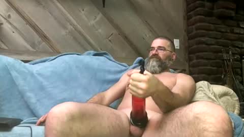 Snapshot of clamsplitter420 chatting on 02/13/25, 12:21 Clamsplitter420 online show from 02/13/25, 12:21