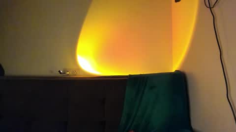 Snapshot of clancyosbourne chatting on 12/14/24, 01:17 Clancy online show from 12/14/24, 01:17