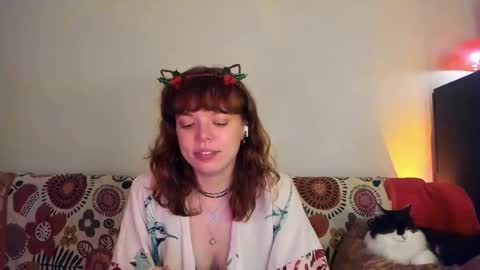 Snapshot of clancyosbourne chatting on 12/30/24, 08:25 Clancy online show from 12/30/24, 08:25