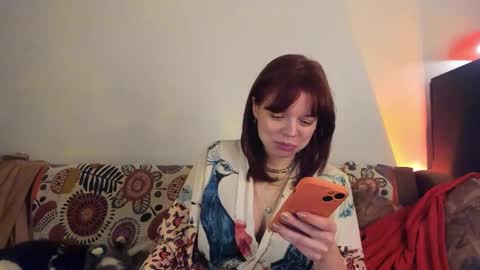 Snapshot of clancyosbourne chatting on 01/24/25, 01:45 Clancy online show from 01/24/25, 01:45