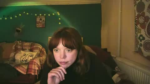 Snapshot of clancyosbourne chatting on 02/19/25, 09:58 Clancy online show from 02/19/25, 09:58