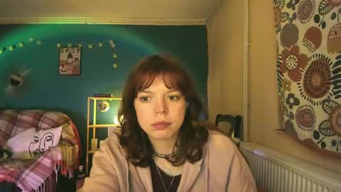 Snapshot of clancyosbourne chatting on 02/27/25, 01:38 Clancy online show from 02/27/25, 01:38