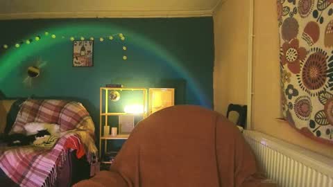 Snapshot of clancyosbourne chatting on 03/01/25, 12:50 Clancy online show from 03/01/25, 12:50