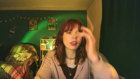 Snapshot of clancyosbourne chatting on 03/12/25, 09:03 Clancy online show from 03/12/25, 09:03