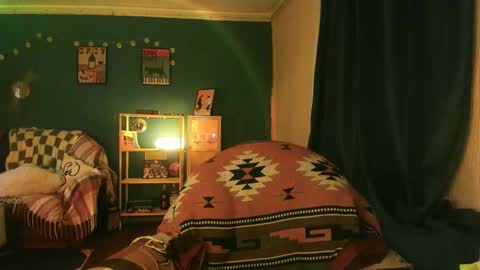 Snapshot of clancyosbourne chatting on 09/09/25, 07:02 Clancy online show from 09/09/25, 07:02