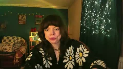 Snapshot of clancyosbourne chatting on 02/16/26, 06:15 Clancy online show from 02/16/26, 06:15