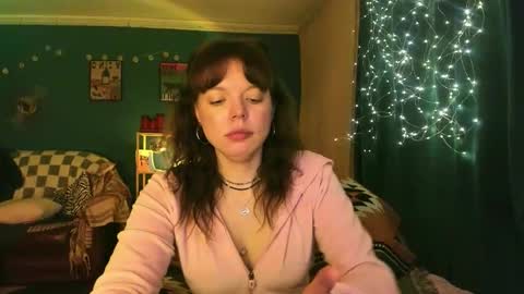 Snapshot of clancyosbourne chatting on 03/01/26, 07:05 Clancy online show from 03/01/26, 07:05