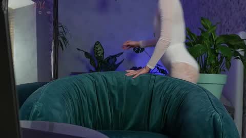 Clara online show from 02/12/26, 07:09