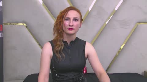 Mistress Clara online show from 10/30/25, 09:59