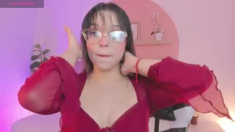 C L A R A online show from 07/08/26, 02:38