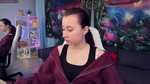 clarabenson online show from 09/23/25, 06:11