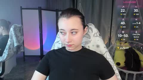 clarabenson online show from 09/30/25, 05:29