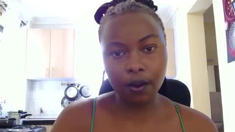 Snapshot of clarahnaughty191 chatting on 02/17/26, 10:34 clarahnaughty191 online show from 02/17/26, 10:34