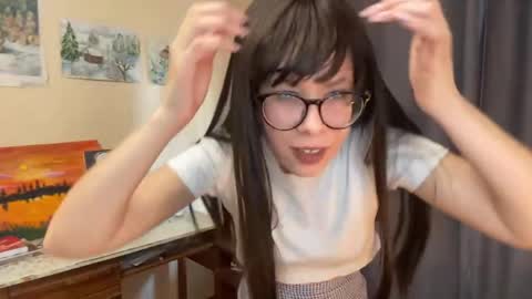 Selena online show from 04/22/26, 11:12