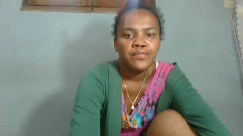 clarisse98 online show from 11/21/25, 09:41