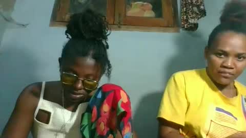 clarisse98 online show from 11/22/25, 06:18