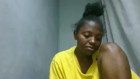 clarisse98 online show from 01/12/26, 07:19