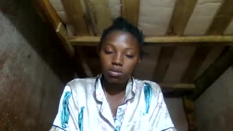 clarisse98 online show from 05/18/26, 04:51