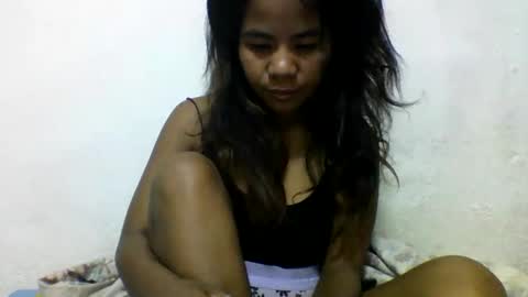 clarissezz online show from 04/14/26, 04:40
