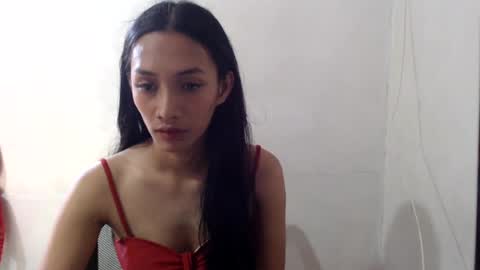 Snapshot of clarita_123 chatting on 06/25/26, 12:21 clarita_123 online show from 06/25/26, 12:21