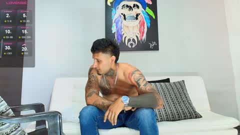 Snapshot of clark__ken chatting on 01/13/25, 09:42 Juanpaindependent model online show from 01/13/25, 09:42