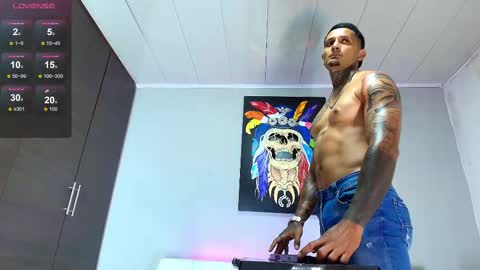 Snapshot of clark__ken chatting on 02/24/25, 09:20 Juanpaindependent model online show from 02/24/25, 09:20