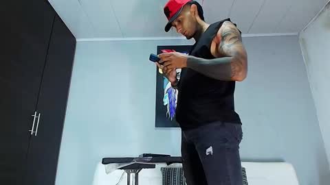 Snapshot of clark__ken chatting on 03/11/25, 12:17 Juanpaindependent model online show from 03/11/25, 12:17