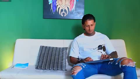 Snapshot of clark__ken chatting on 10/11/25, 07:56 Juanpaindependent model online show from 10/11/25, 07:56