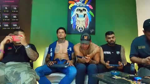 Snapshot of clark__ken chatting on 10/28/25, 02:04 Juanpaindependent model online show from 10/28/25, 02:04