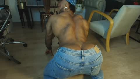 Snapshot of clark_strong chatting on 04/21/26, 02:56 clark_strong online show from 04/21/26, 02:56