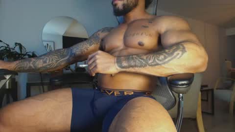 Snapshot of clark_strong chatting on 06/01/26, 11:01 clark_strong online show from 06/01/26, 11:01