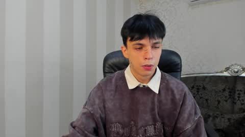 Snapshot of clarkbev chatting on 02/22/26, 09:02 Clark online show from 02/22/26, 09:02