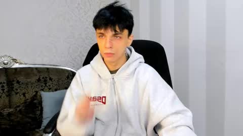 Snapshot of clarkbev chatting on 03/03/26, 06:19 Clark online show from 03/03/26, 06:19