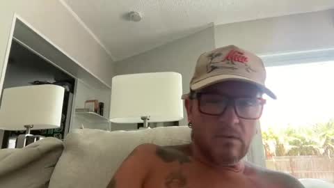 Snapshot of clarkjaymes chatting on 06/29/26, 04:29 clarkjaymes online show from 06/29/26, 04:29