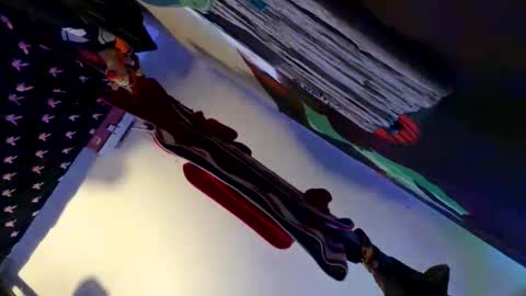 Snapshot of clarkshammer95 chatting on 11/19/25, 10:32 clarkshammer95 online show from 11/19/25, 10:32